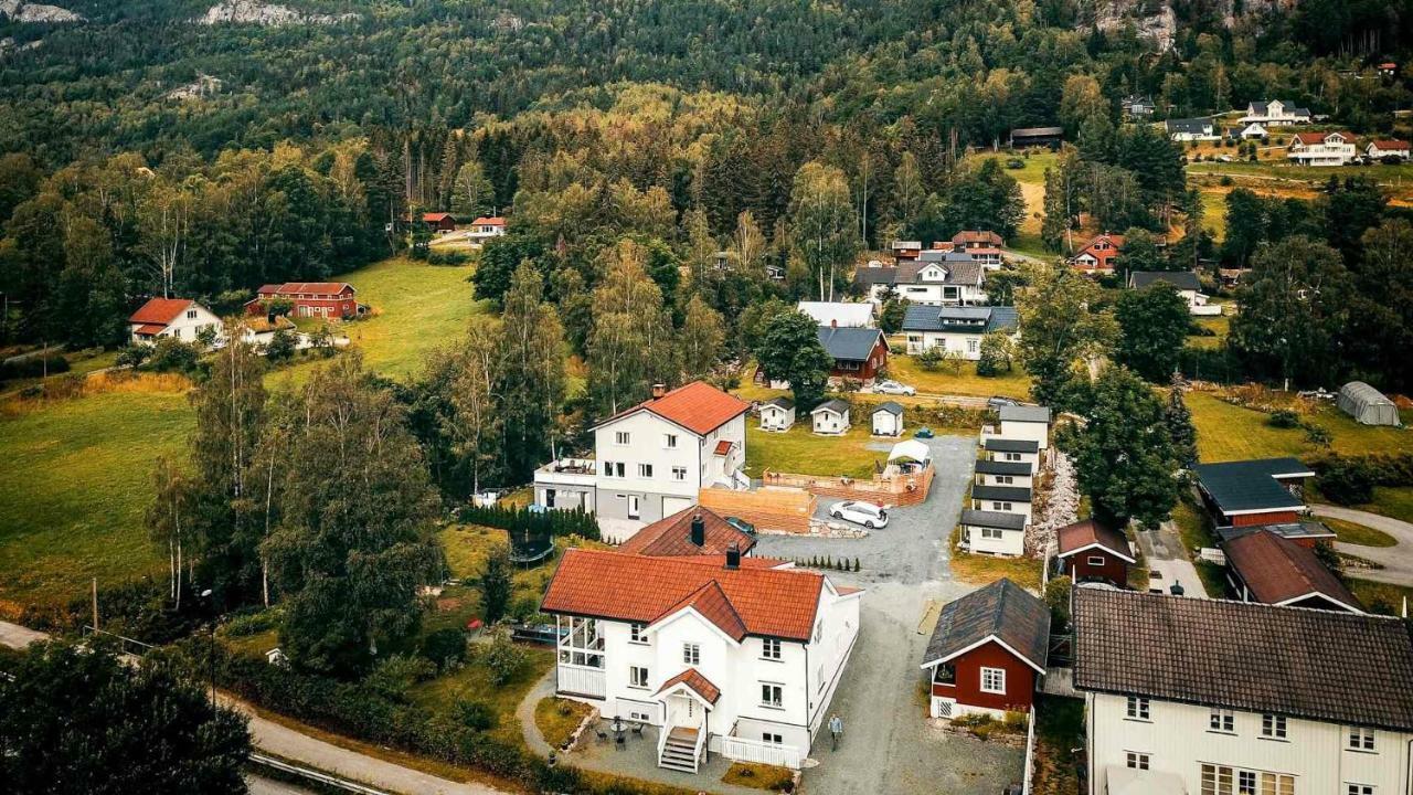 Hovsto Hotel เซลยูร์ด ภายนอก รูปภาพ